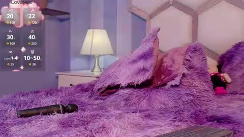 Snapshot of miss__jones_ chatting on June 12, 2026, 3:33 pm miss__jones_ online show from June 12, 2026, 3:33 pm