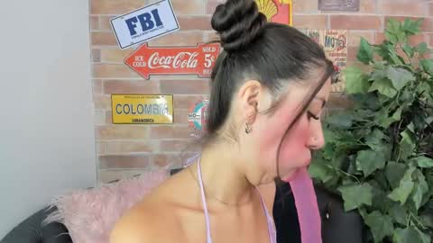 Luxury online show from September 15, 2025, 11:10 am