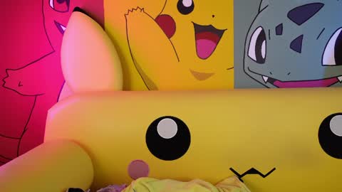 Pamela online show from April 1, 2026, 1:41 pm