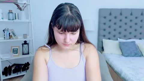 miss__poly online show from February 8, 2026, 1:47 pm