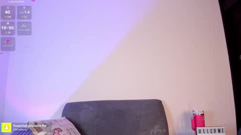 Alexa Sarmiento online show from November 25, 2025, 1:11 pm