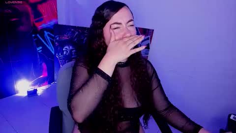 miss_alisse online show from October 19, 2025, 6:25 am