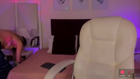 Amanda Reyes online show from February 24, 2026, 12:47 pm