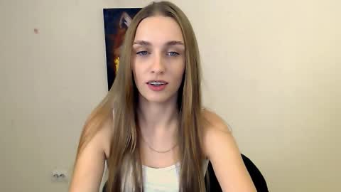 Angelina online show from October 1, 2025, 5:57 am