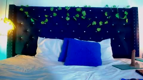 miss_ariss online show from February 3, 2026, 6:22 am