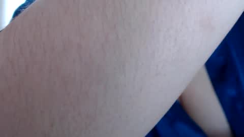 liza online show from December 15, 2025, 9:52 pm