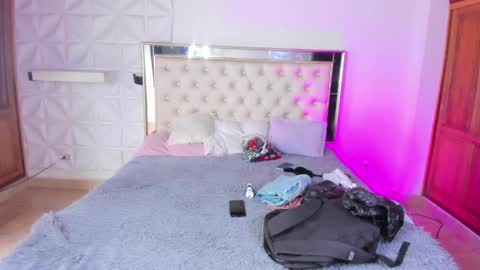 miss_emilystar online show from June 7, 2026, 7:39 pm