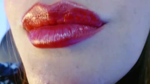 Miss Evoleth online show from November 3, 2025, 10:49 am