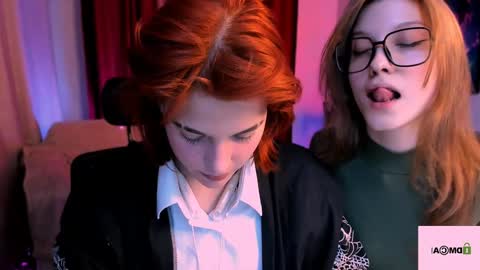 Jey Jey  online show from December 4, 2024, 9:35 pm