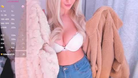 miss_jollie online show from March 3, 2025, 8:27 am