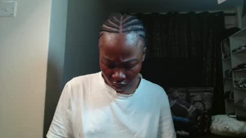 Miss Kiarrafit online show from February 9, 2026, 7:18 pm