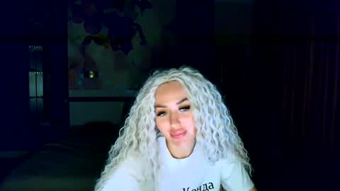 Snapshot of miss_kiten chatting on September 14, 2025, 6:29 pm miss_kiten online show from September 14, 2025, 6:29 pm