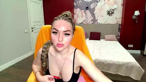 Snapshot of miss_kiten chatting on September 25, 2025, 8:45 pm miss_kiten online show from September 25, 2025, 8:45 pm