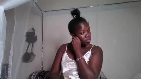 Snapshot of miss_kookie chatting on February 20, 2025, 5:01 am miss_kookie online show from February 20, 2025, 5:01 am