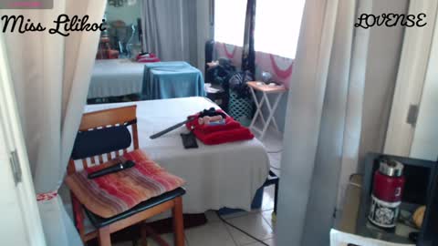 Snapshot of miss_lilikoi chatting on January 23, 2025, 11:58 pm Miss Lili or Lili please no bb baby babe or nicknames of the like AND def NO MOMMY online show from January 23, 2025, 11:58 pm