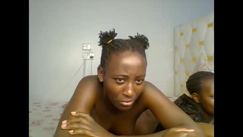 miss_lolah7 online show from May 25, 2026, 3:18 pm