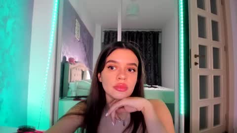 miss_medyson online show from January 26, 2025, 4:41 pm