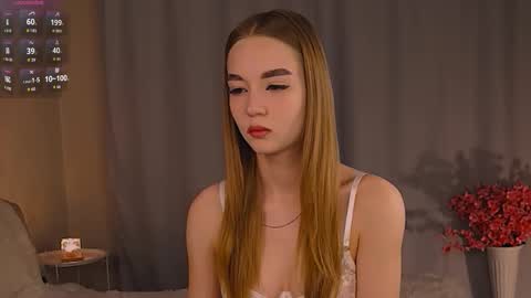 Nicole online show from October 10, 2025, 11:37 pm