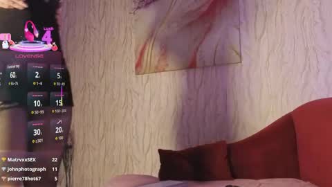 Olivia online show from March 27, 2026, 9:25 pm