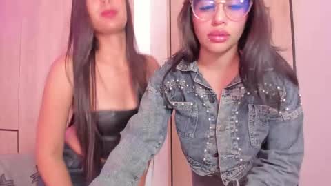 Angel Sophie Tif online show from December 2, 2025, 4:35 pm