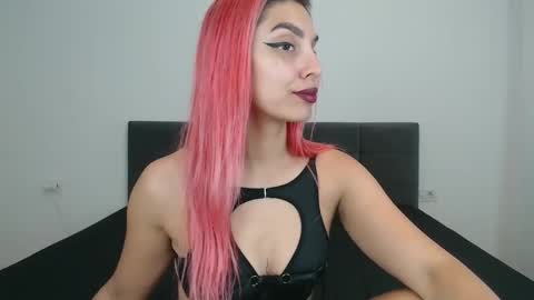 Snapshot of miss_soniaa chatting on March 10, 2025, 4:03 pm Miss Soniaa online show from March 10, 2025, 4:03 pm