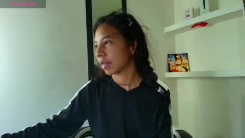 Snapshot of miss_sparkle666 chatting on October 17, 2025, 9:45 am miss_sparkle666 online show from October 17, 2025, 9:45 am