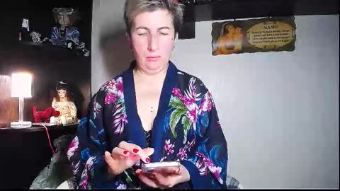 miss_tasha_kom online show from November 14, 2025, 3:44 pm