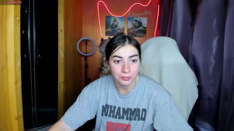 Snapshot of miss_tasy chatting on September 22, 2025, 9:00 am Melanie January 15th is my birthday there will be an interesting show online show from September 22, 2025, 9:00 am