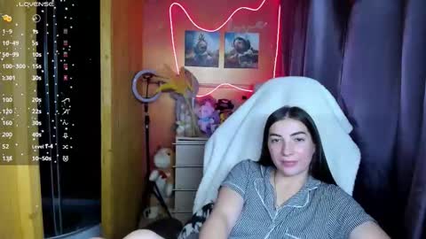 Snapshot of miss_tasy chatting on November 19, 2025, 6:41 pm Melanie January 15th is my birthday there will be an interesting show online show from November 19, 2025, 6:41 pm