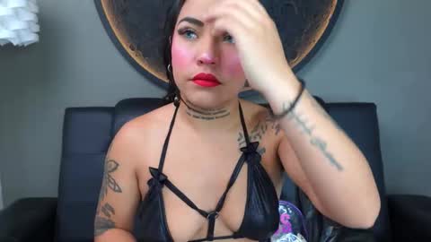 Vaiolette online show from February 6, 2026, 11:02 am