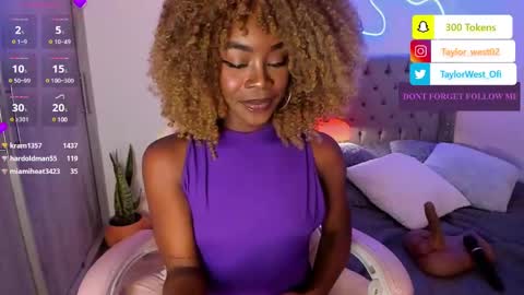 Snapshot of miss_west chatting on March 8, 2025, 11:58 am Tay Tay Independent Model   online show from March 8, 2025, 11:58 am