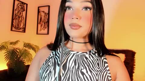 miss_zz online show from February 3, 2026, 7:19 pm