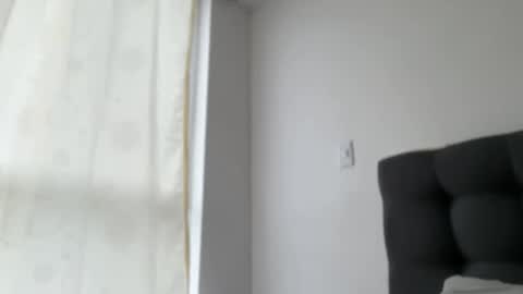 Ameliahs online show from November 14, 2025, 11:53 am