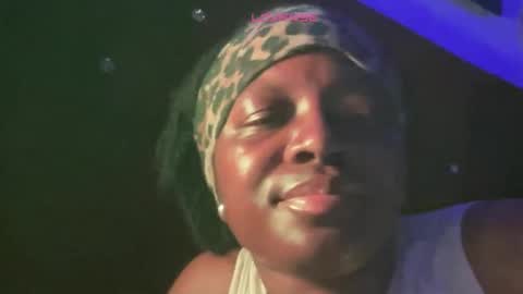 Missbelle online show from February 27, 2026, 1:16 am