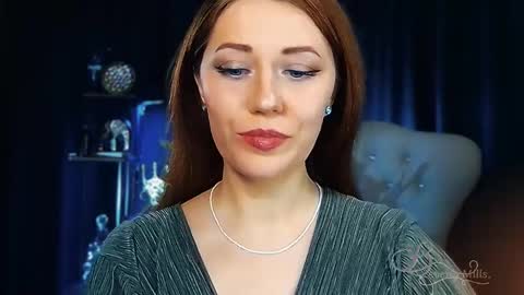 The divine Beverly online show from April 22, 2026, 6:42 pm