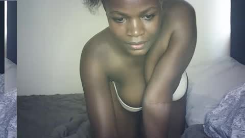 missbutty online show from April 15, 2026, 6:53 am