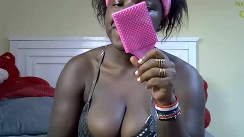 misscandy352_ online show from April 4, 2026, 12:42 am