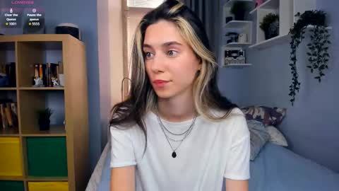 Shelley online show from September 30, 2025, 7:35 am