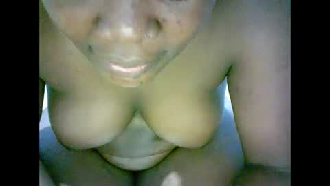 Snapshot of misscuteberry chatting on February 20, 2025, 6:13 pm VAL online show from February 20, 2025, 6:13 pm