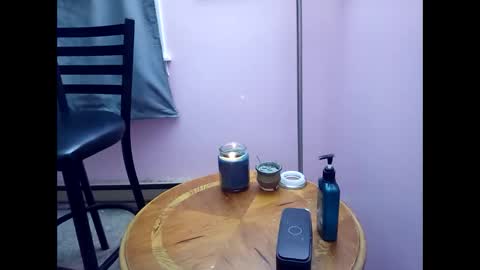 Snapshot of misseeva chatting on December 9, 2024, 7:50 am MissEeva online show from December 9, 2024, 7:50 am