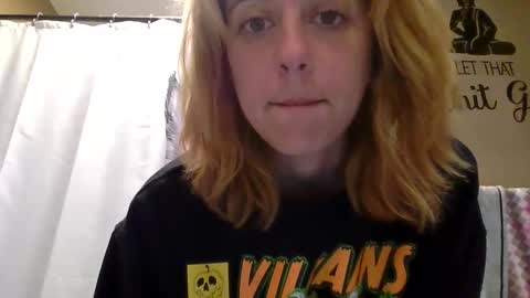 Snapshot of misseeva chatting on April 2, 2026, 3:53 pm MissEeva online show from April 2, 2026, 3:53 pm