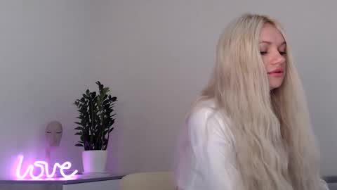 EMMA online show from December 16, 2024, 5:38 am