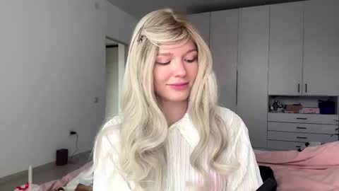 Viola online show from January 9, 2026, 8:06 am