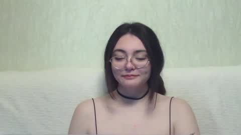 missis mona online show from January 4, 2025, 8:06 am