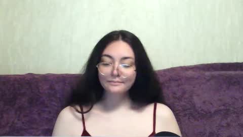 missis mona online show from June 8, 2026, 7:09 am