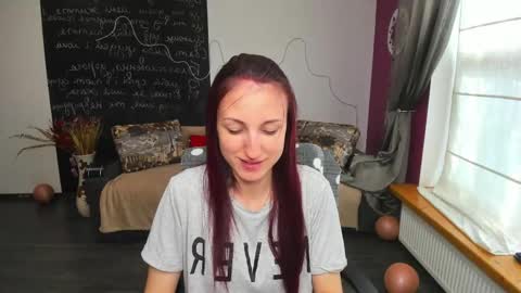 Snapshot of missis_sofiia chatting on May 24, 2026, 7:02 am Sofia online show from May 24, 2026, 7:02 am
