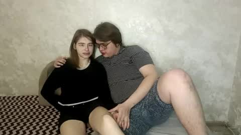 Ashley and Alex online show from April 9, 2026, 12:43 pm