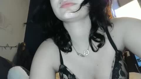 missmacabre666 online show from May 7, 2026, 8:31 am