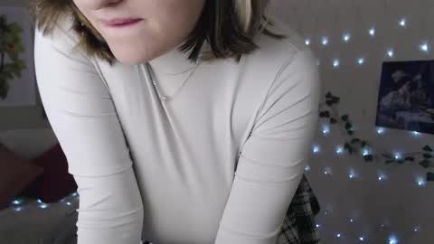 Li  online show from March 12, 2025, 9:02 am