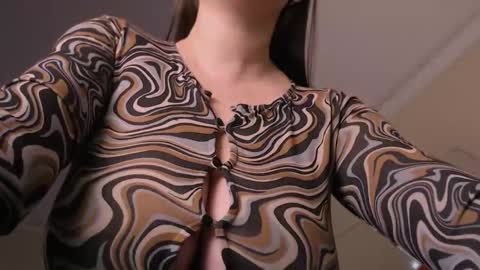 Li  online show from October 25, 2025, 1:18 pm